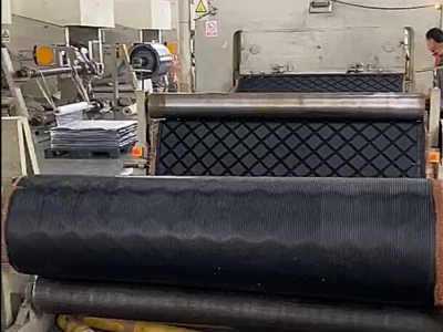 橡膠牛欄馬棚畜牧墊,豬舍墊,牛床墊,橡膠畜牧墊,牛棚橡膠墊,雞舍墊，鋪設畜牧業地面